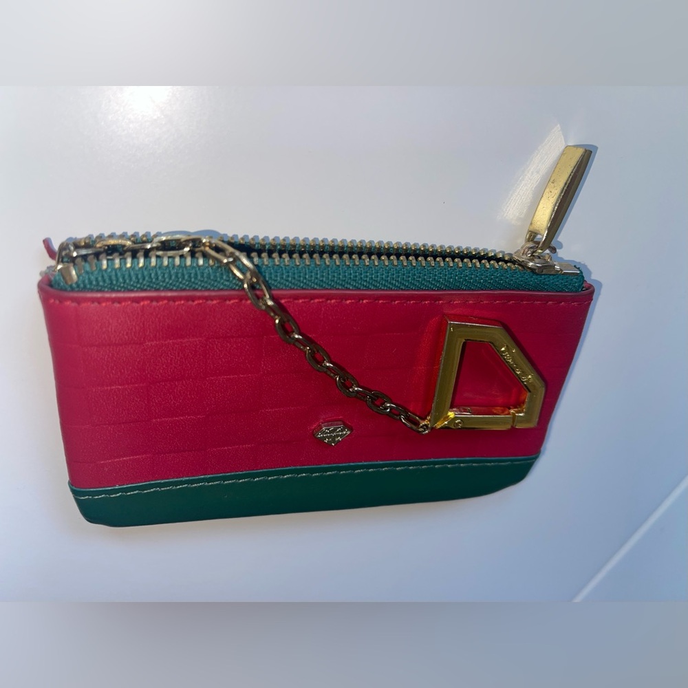 Diamond Supply Co. : Gucci colorway wallet.